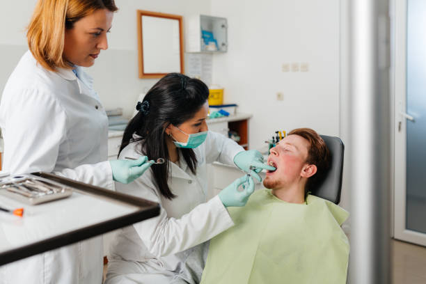 Best Dentist for Tooth Abscess  in Pleasant View, TN